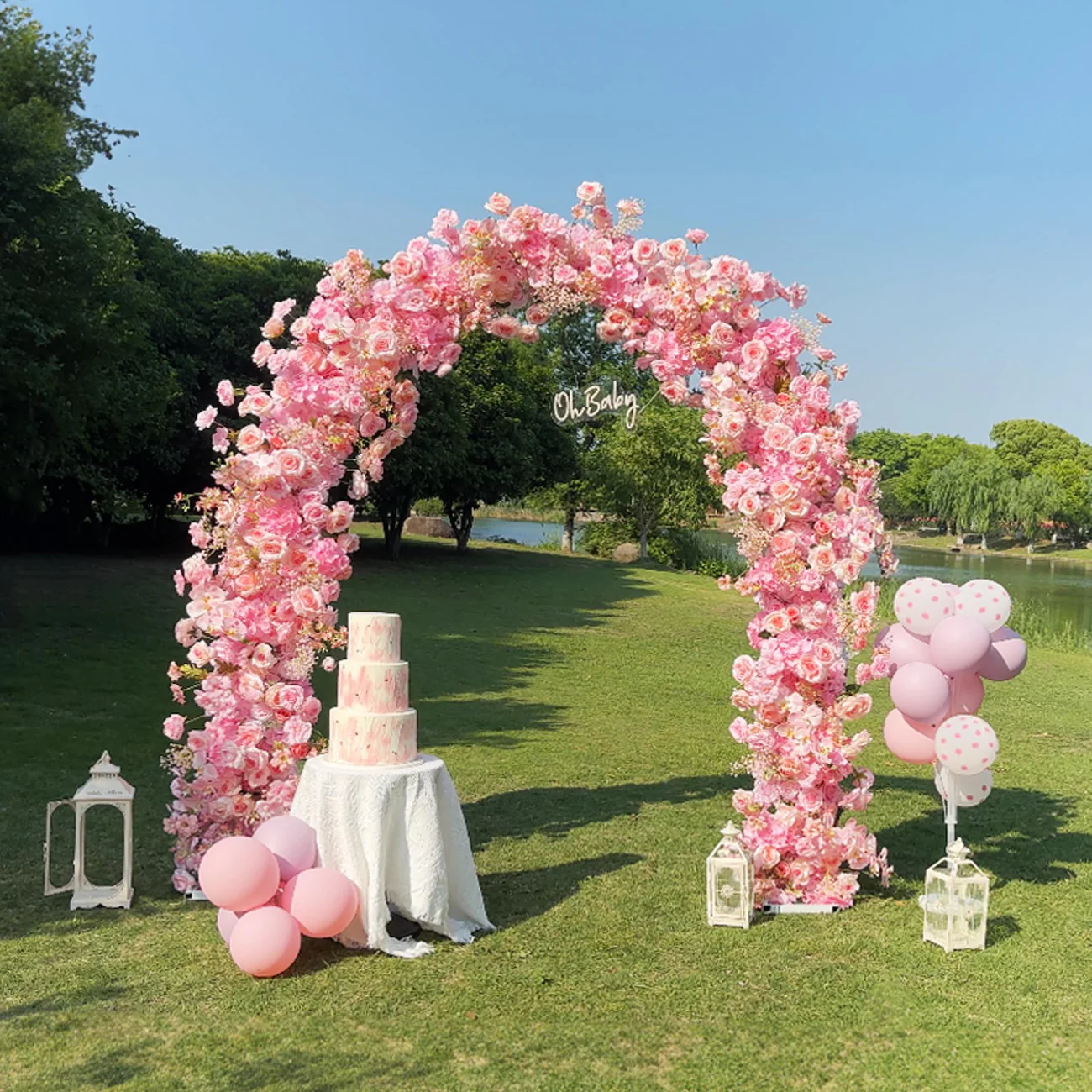 Flower Arch Arch Florals Backdrop ข้อเสนองานแต่งงานงานแต่งงาน