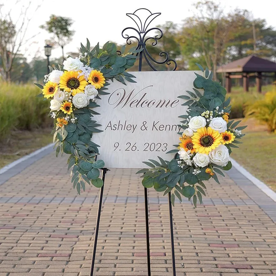 สัญญาณอาวุโสดอกไม้สีเหลือง