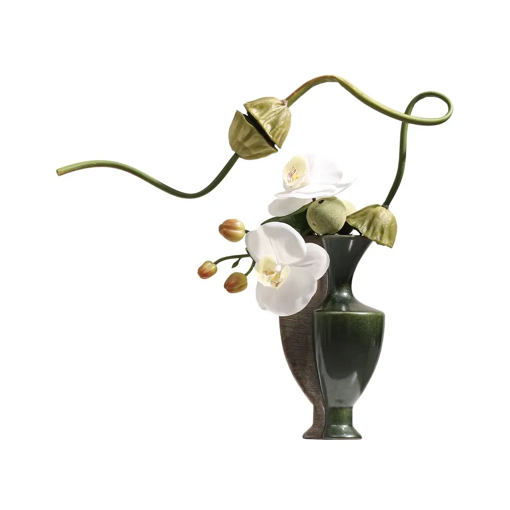 The application of silk flower pots