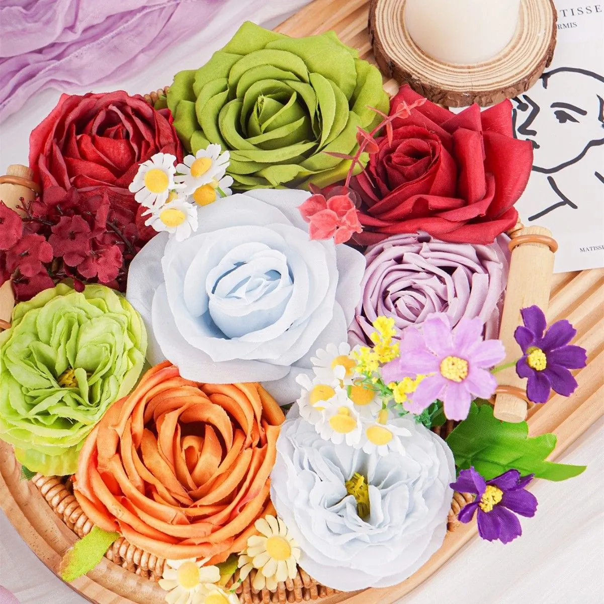 มีสีสัน